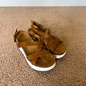 DSW womens platform sandals 6.5